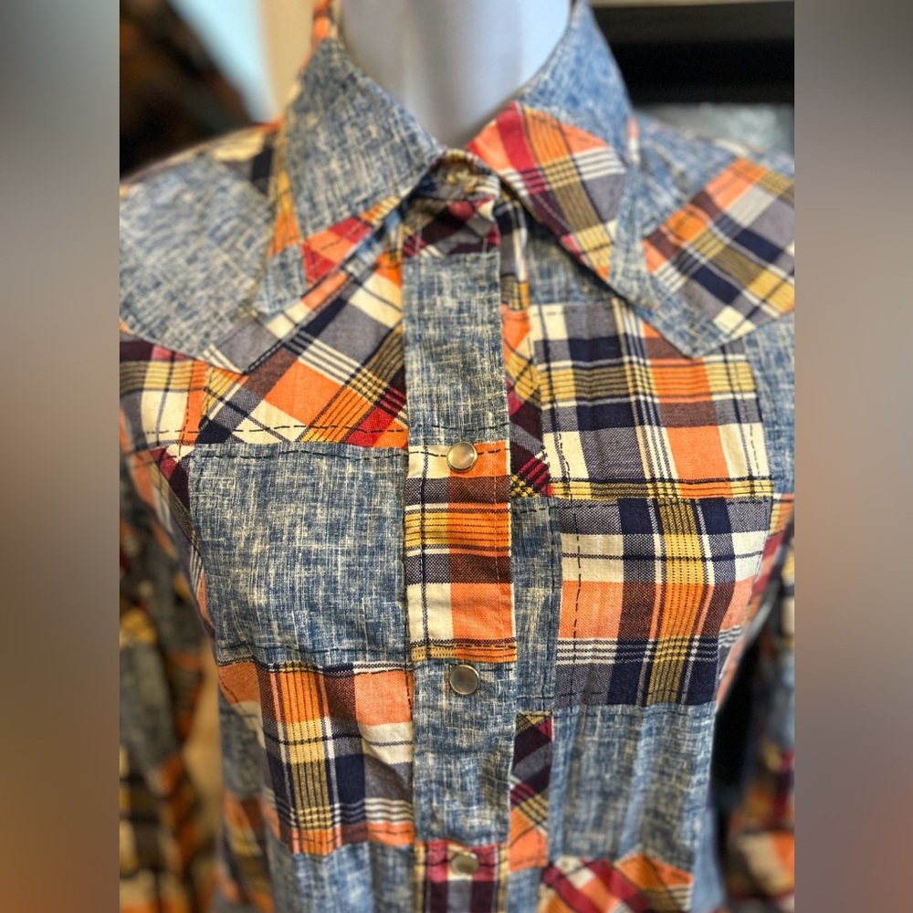 Vintage 1970’s patchwork snap button down shirt. … - image 3